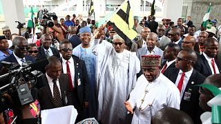 Nigeria suspends foreign exchange trading of nine banks